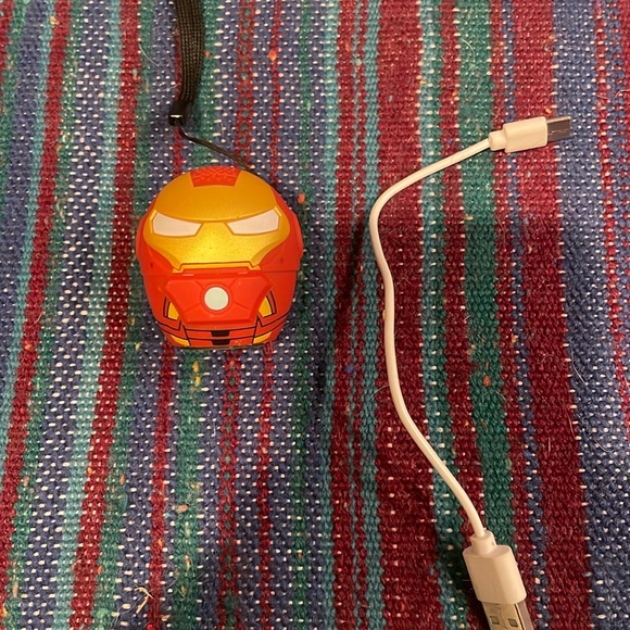 Bittyboomers Ironman Speaker - Picture 3 of 6